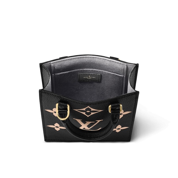 LOUIS VUITTON
Petit Sac Plat Bag - Picture 2 of 10